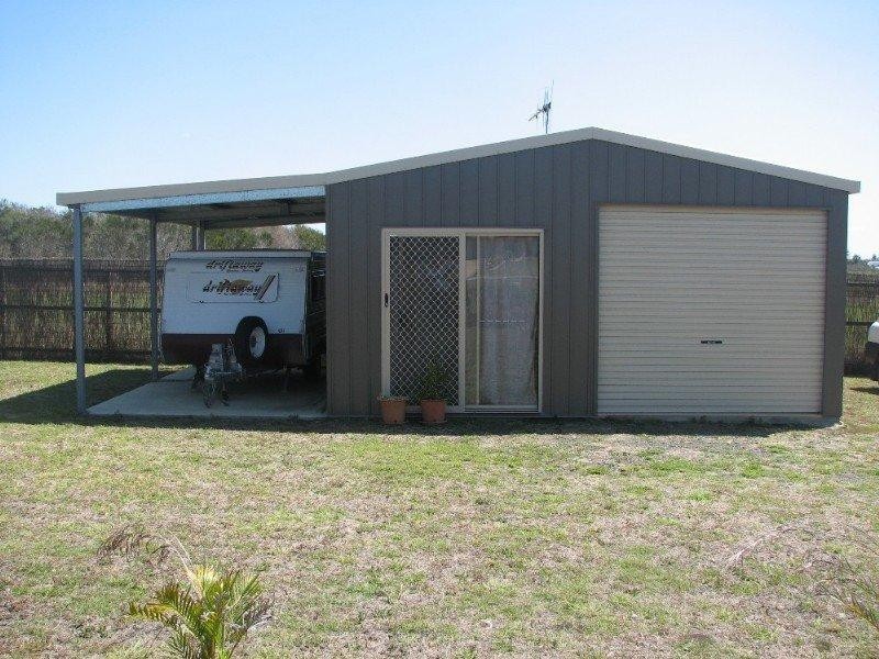 14 Bisdee Street, Coral Cove QLD 4670