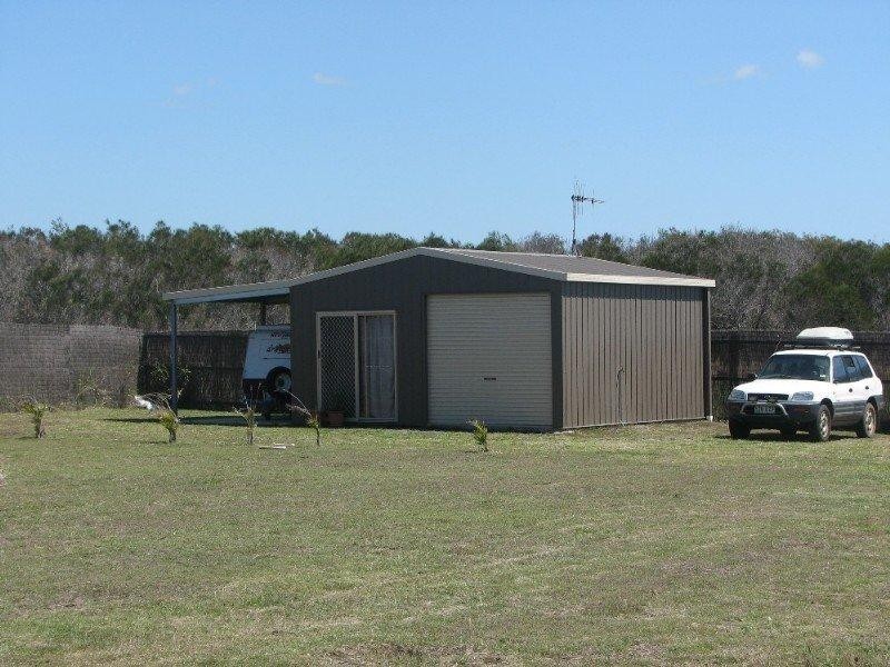 14 Bisdee Street, Coral Cove QLD 4670