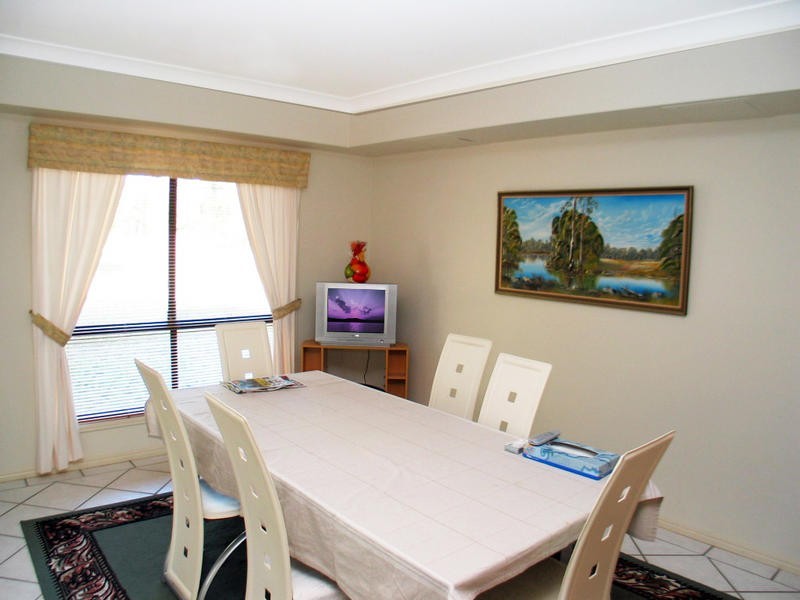 5 Royal Boulevard, Moore Park Beach QLD 4670