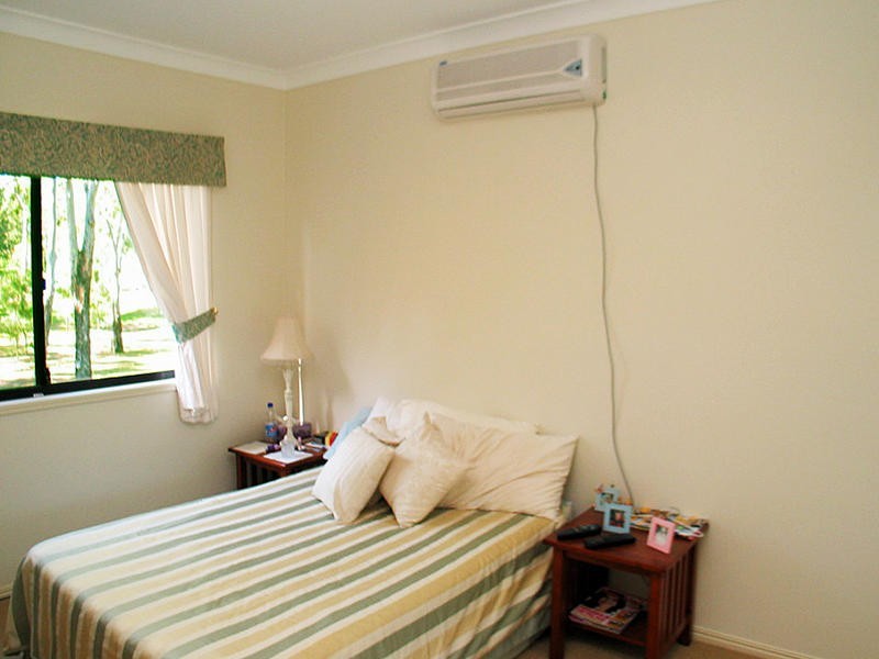 5 Royal Boulevard, Moore Park Beach QLD 4670