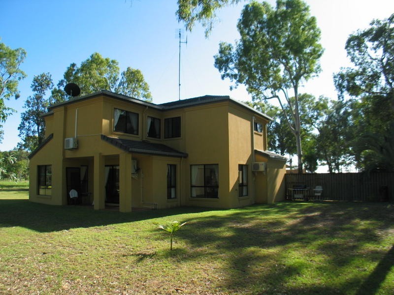 5 Royal Boulevard, Moore Park Beach QLD 4670