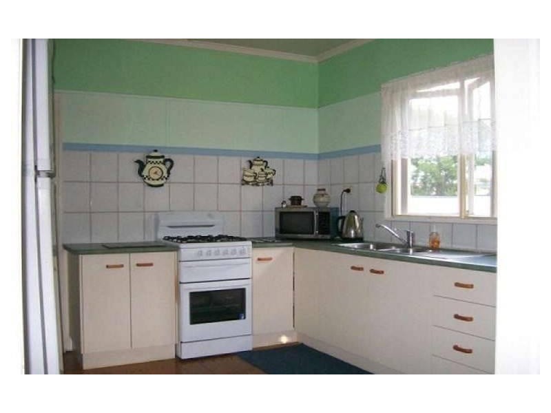 84 Elliott Heads Road, Kepnock QLD 4670