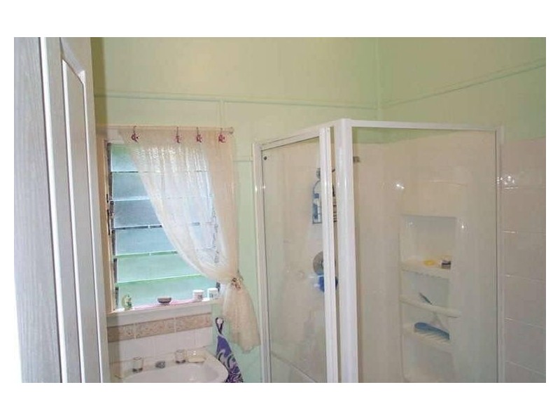 84 Elliott Heads Road, Kepnock QLD 4670