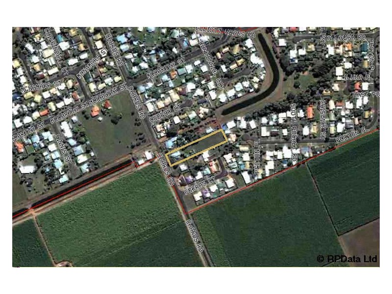 12 Chards Road, Avenell Heights QLD 4670