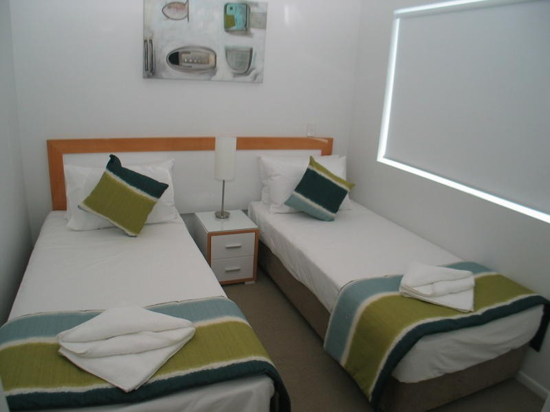 52 Johnson Street, Bargara QLD 4670