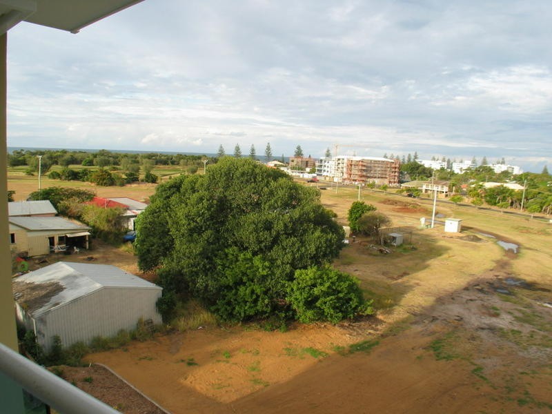 52 Johnson Street, Bargara QLD 4670