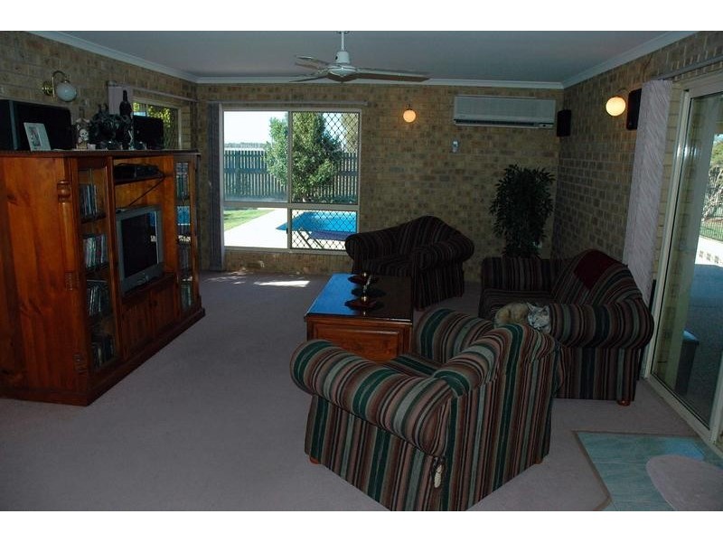 12 Crook Street, Kensington QLD 4670