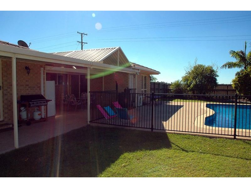 12 Crook Street, Kensington QLD 4670