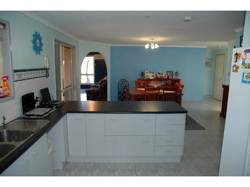 12 Crook Street, Kensington QLD 4670