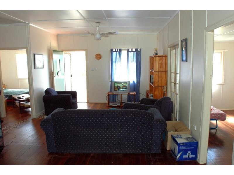 42 Tarakan Street, Svensson Heights QLD 4670