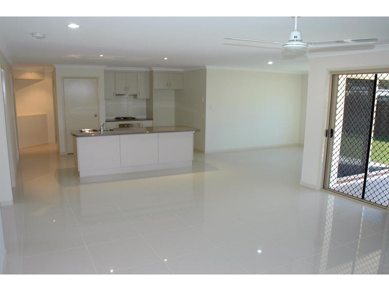 1 Oasis Court, Bundaberg North QLD 4670