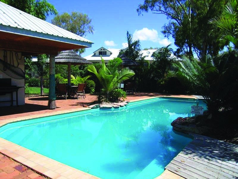 Unit 3 / 2 Sylvan Drive, Moore Park Beach QLD 4670