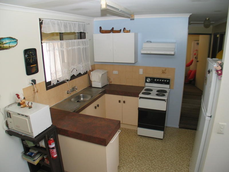 219a Mccarthy Road, Avenell Heights QLD 4670