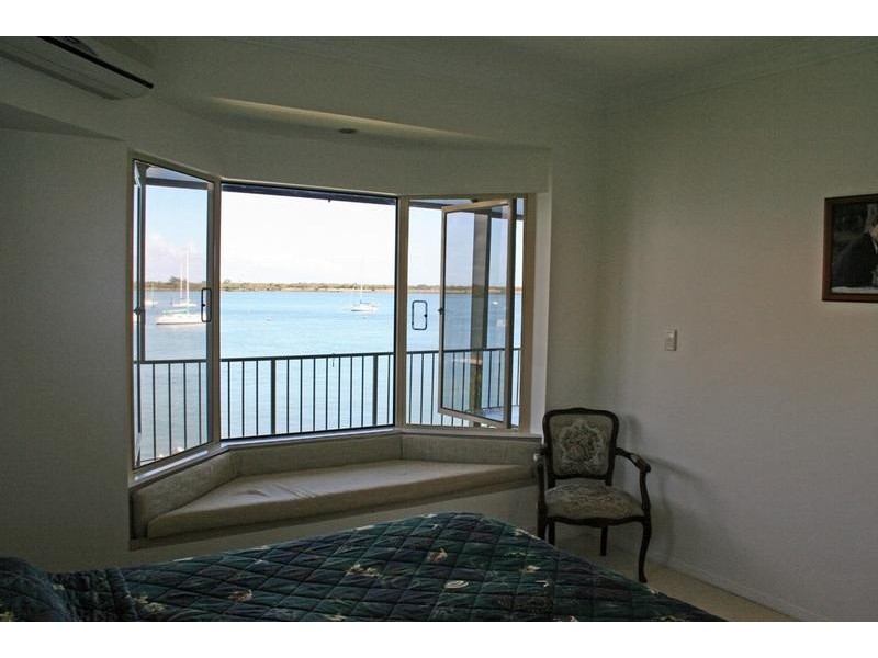 60 Corser Street, Burnett Heads QLD 4670