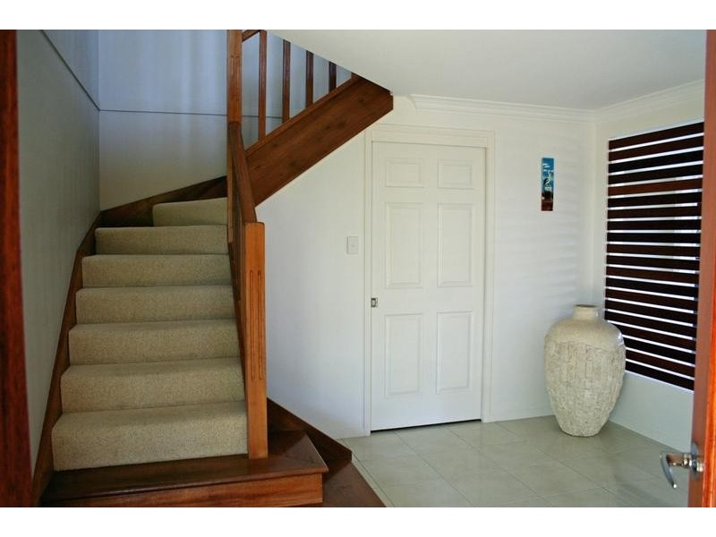 60 Corser Street, Burnett Heads QLD 4670