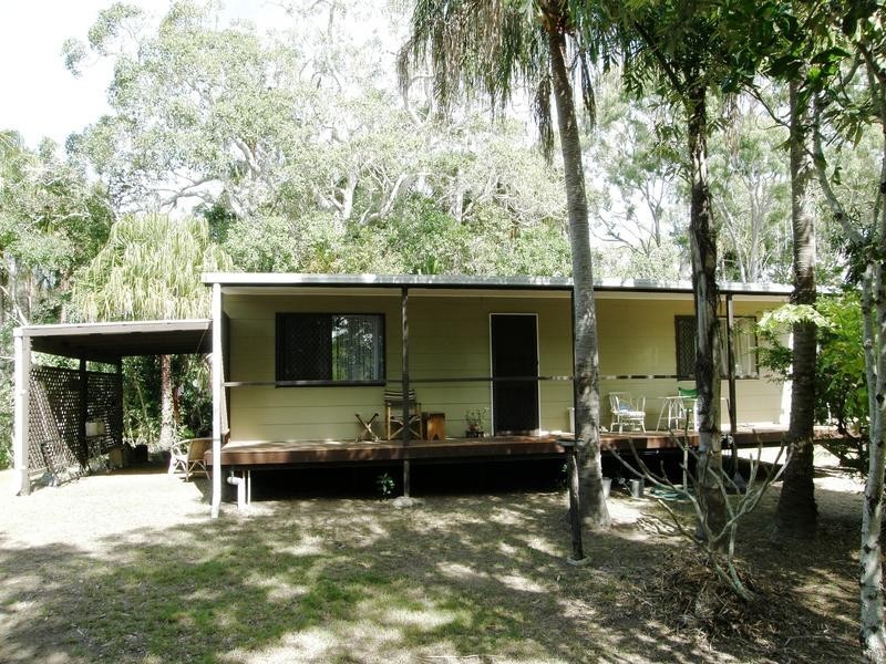 38 Lagoon Drive, Moore Park Beach QLD 4670