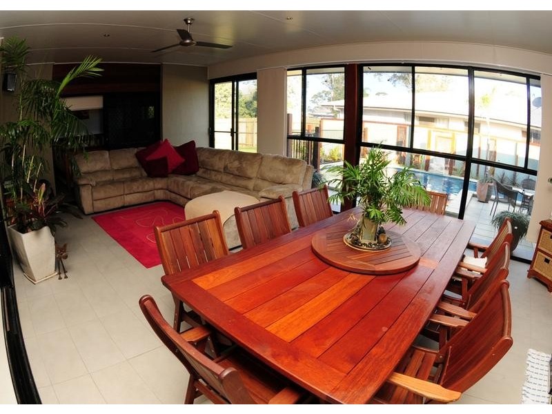 18 Sarra Place, Bundaberg East QLD 4670