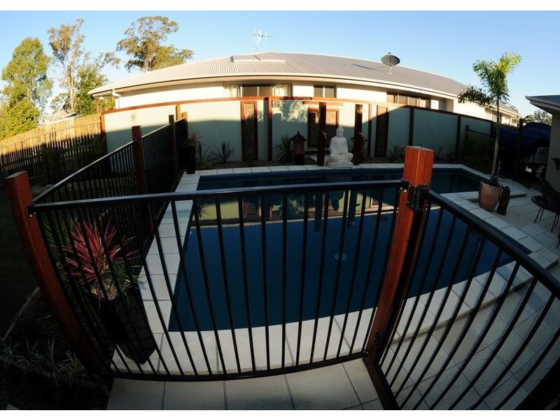 18 Sarra Place, Bundaberg East QLD 4670