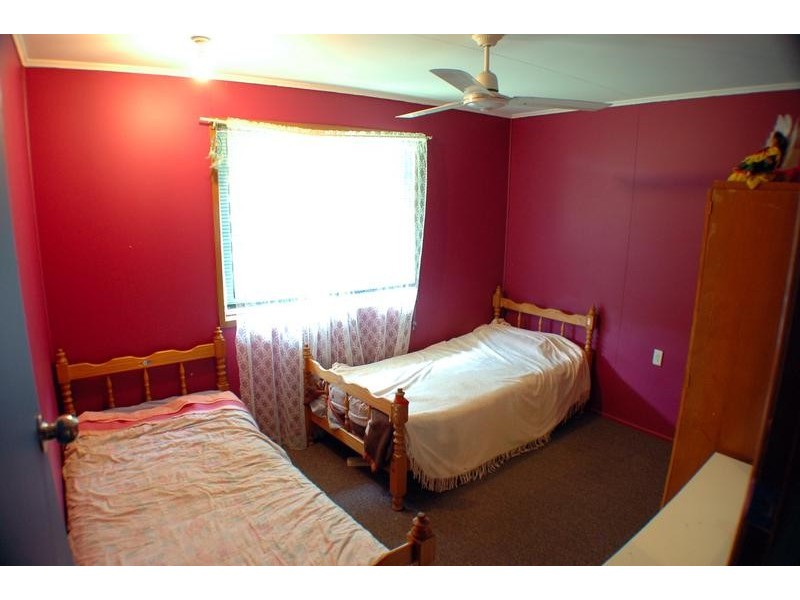 52 Fairymead Road,, Bundaberg North QLD 4670