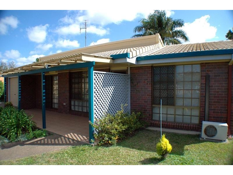 1 Slocomb Street, Avenell Heights QLD 4670