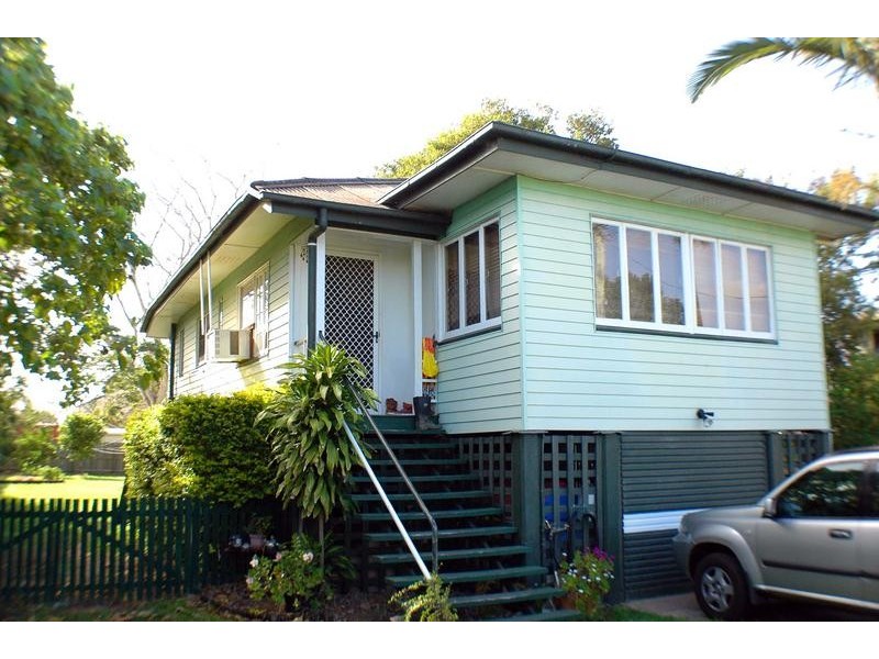 37 Barber Street, Bundaberg North QLD 4670