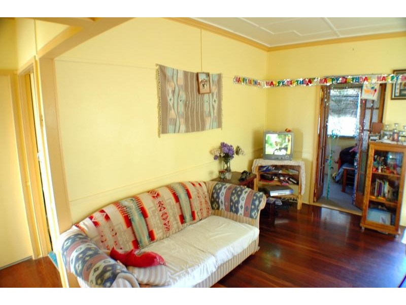 37 Barber Street, Bundaberg North QLD 4670