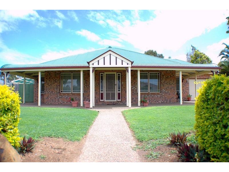 18 Mariners Way, Bundaberg North QLD 4670