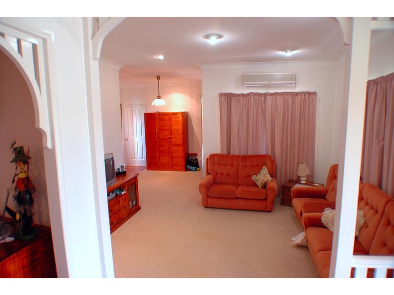 18 Mariners Way, Bundaberg North QLD 4670