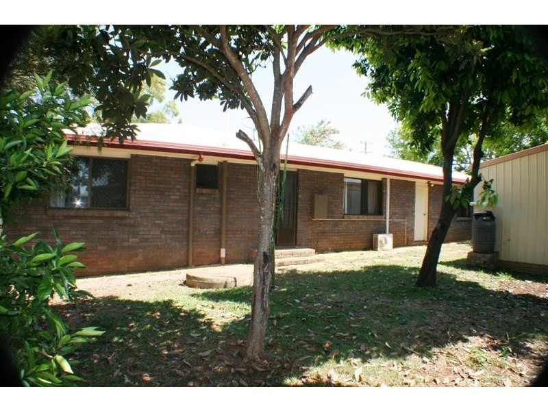 20 Corolla Street, Elliott Heads QLD 4670