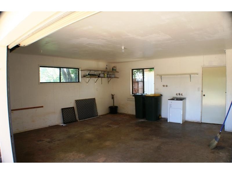 20 Corolla Street, Elliott Heads QLD 4670