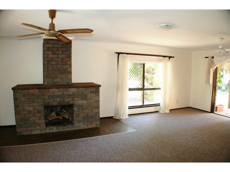 20 Corolla Street, Elliott Heads QLD 4670