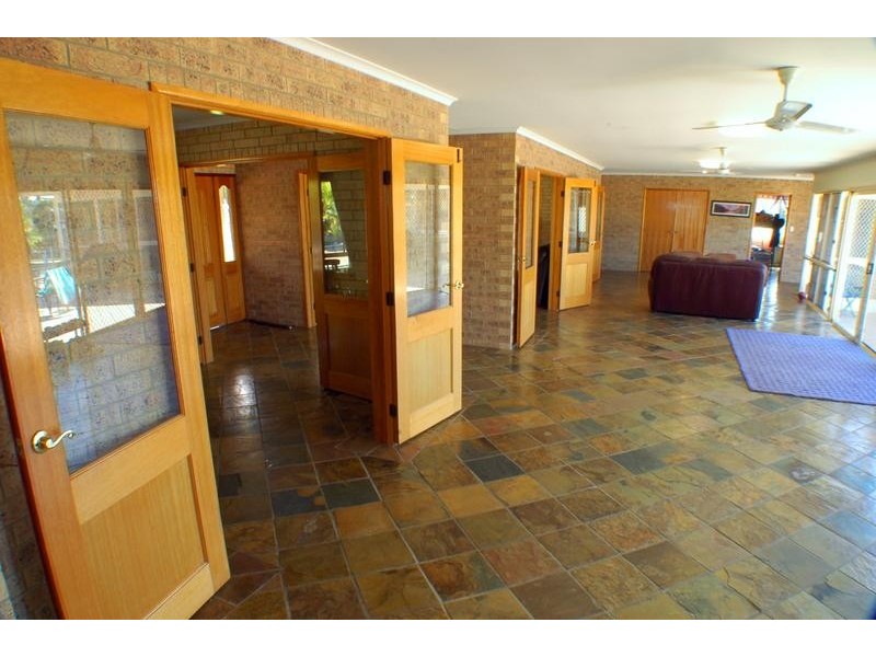 9 Norgrove Road, Branyan QLD 4670