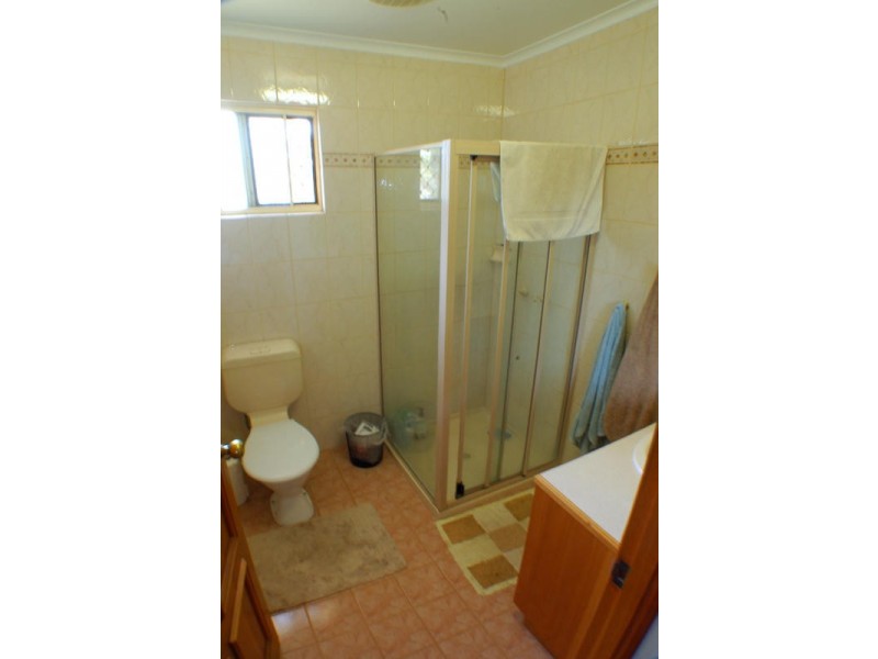 9 Norgrove Road, Branyan QLD 4670