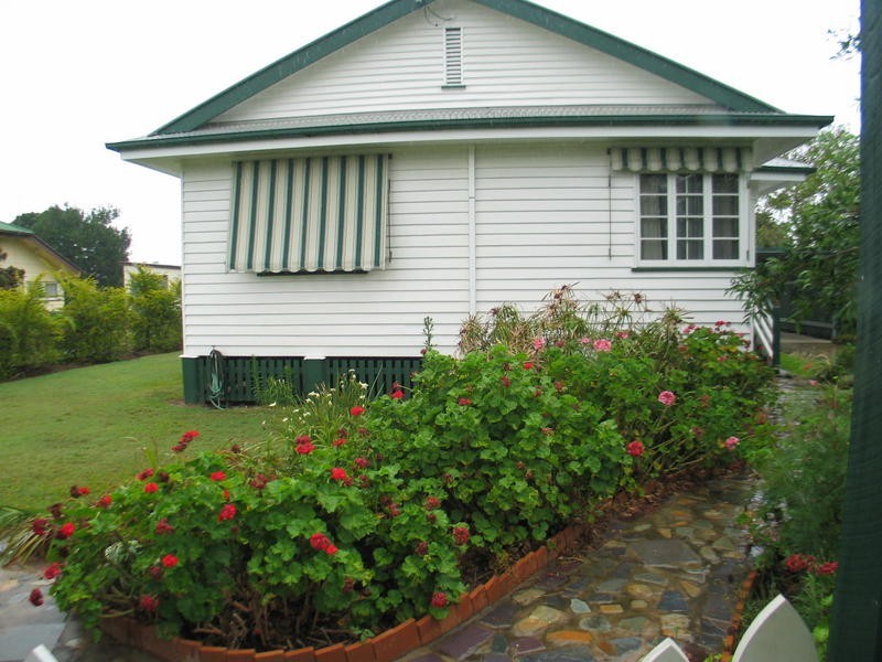 94 Crofton Street, Bundaberg West QLD 4670