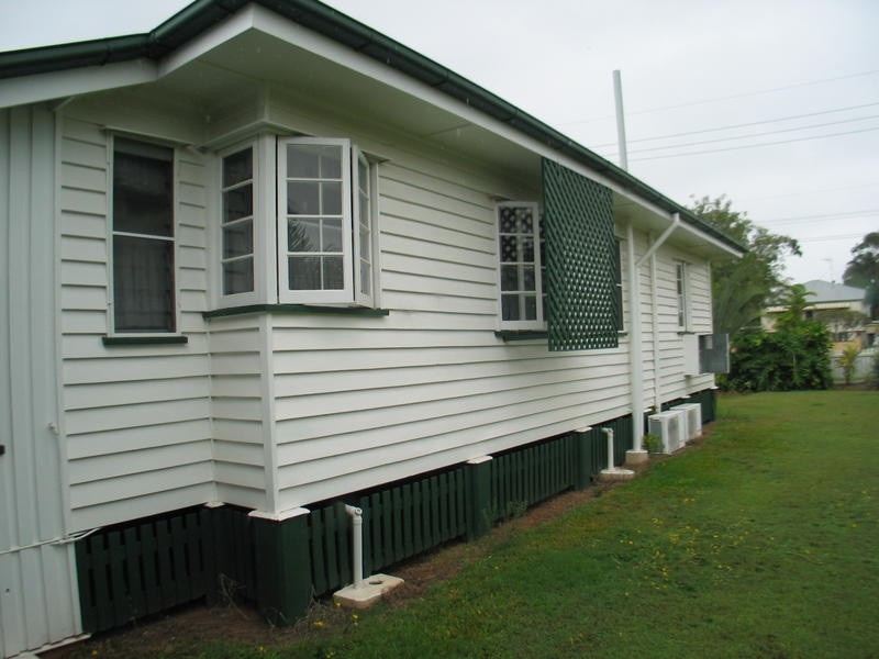 94 Crofton Street, Bundaberg West QLD 4670