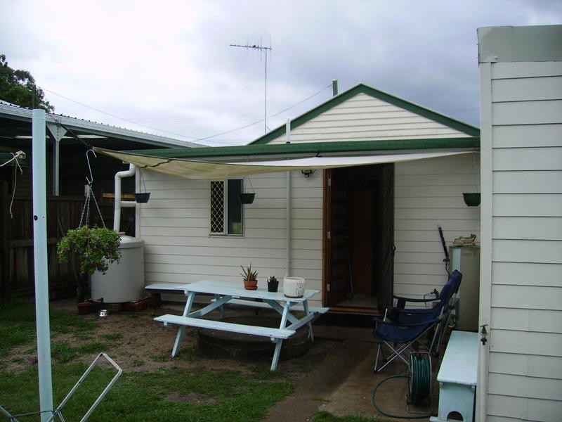 24 Main Street, Yandaran QLD 4673