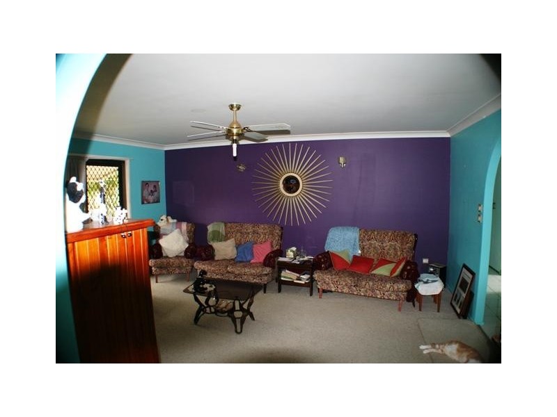 30 Avenell Street, Avenell Heights QLD 4670