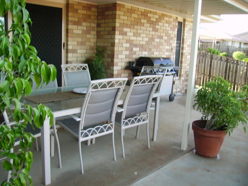 1 4 Cauchi Court, Avoca QLD 4670