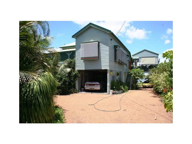 12 Corser Street, Burnett Heads QLD 4670