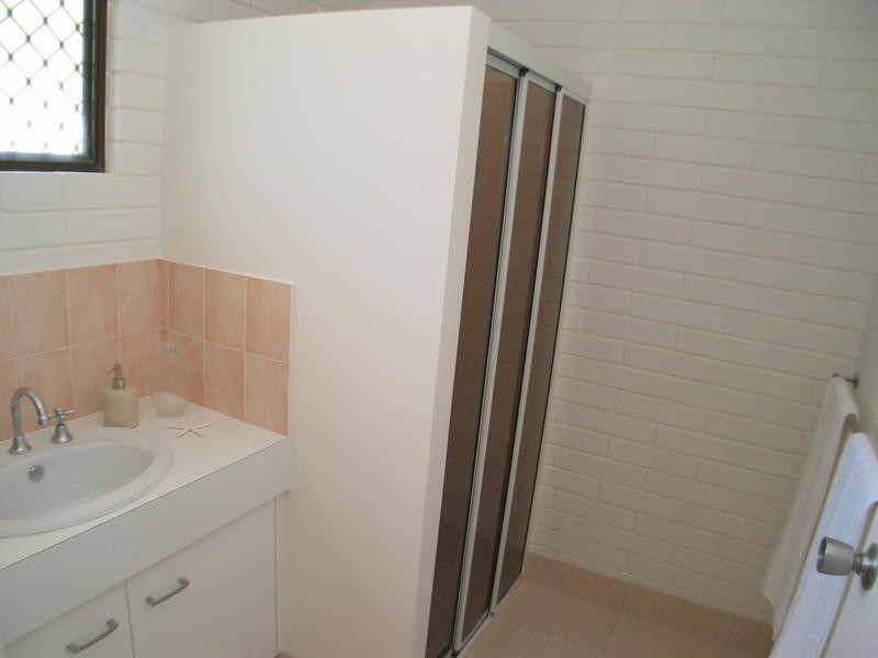 1 & 3 / 7 Regal Court, Millbank QLD 4670