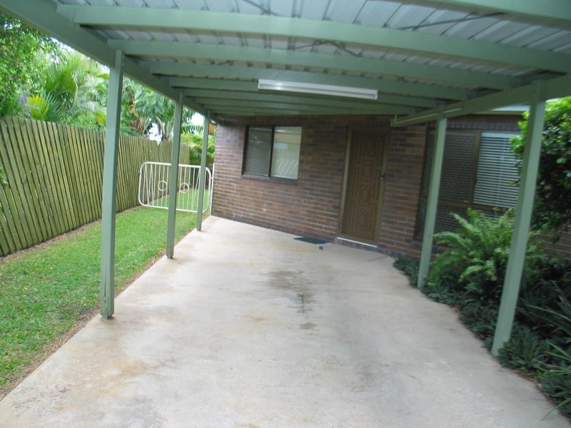 1 & 3 / 7 Regal Court, Millbank QLD 4670