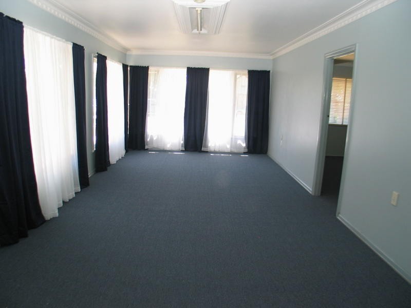 180 Walker Street, Svensson Heights QLD 4670