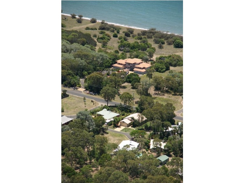 14 Sandpiper Gr, Moore Park Beach QLD 4670