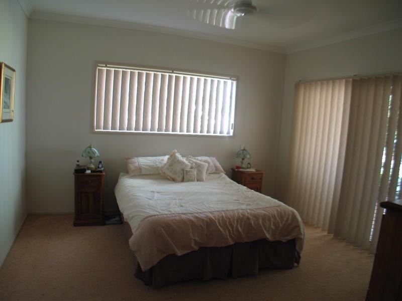 14 Sandpiper Gr, Moore Park Beach QLD 4670