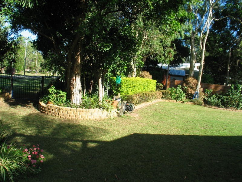 14 Sandpiper Gr, Moore Park Beach QLD 4670