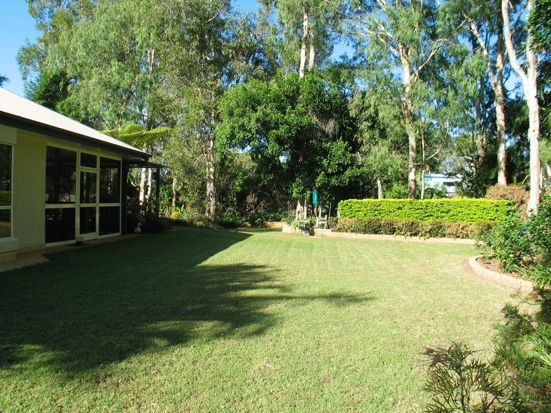 14 Sandpiper Gr, Moore Park Beach QLD 4670