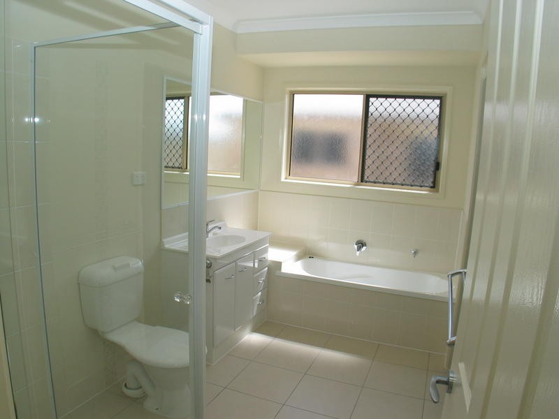 Unit 2 / 19 Payne Street, Millbank QLD 4670