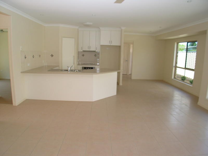 Unit 5 / 19 Payne Street, Millbank QLD 4670