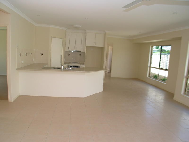Unit 6 / 19 Payne Street, Millbank QLD 4670
