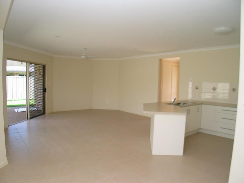Unit 6 / 19 Payne Street, Millbank QLD 4670